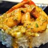 Creveti in sos de curry si lapte de cocos 