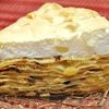 Tort de clatite cu mere si bezea 