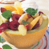 Salata de fructe in pepene galben