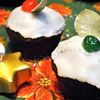 Cupcakes cu migdale, ciocolata si visine 