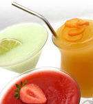Cocktail-uri din fructe pentru un 1 Iunie racoritor!