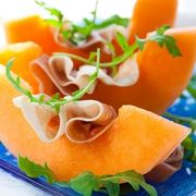Prosciutto si pepene galben