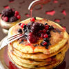 Pancakes cu fructe de padure