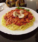 Spaghete cu ciuperci si rosii