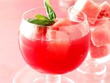 Cocktail cu pepene roşu