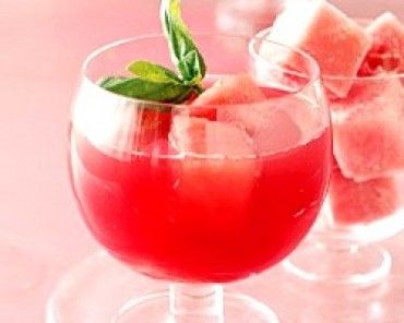 Cocktail cu pepene roşu