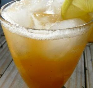 Cocktail cu pepene galben