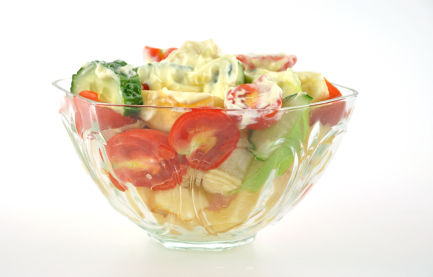 Salată cu roşii cherry şi brânză feta