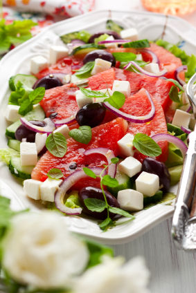 Salată cu pepene roşu şi tomate