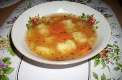 Supa de legume cu galuste