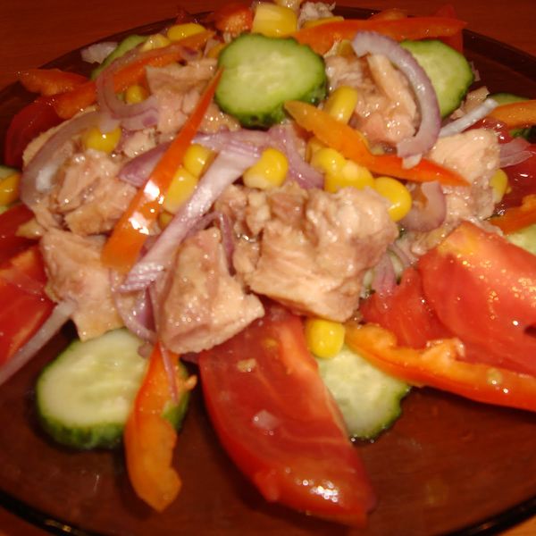 Salata de ton