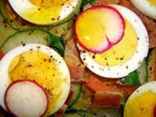 Salata cu sos de oua