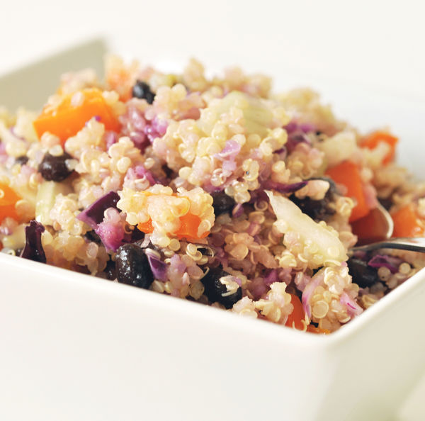 Reţetă de post: Mâncare de quinoa cu fasole neagră