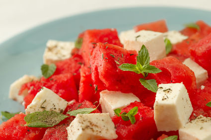 Salată de pepene roşu cu brânză